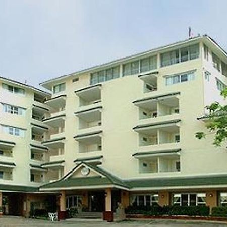 Hotel Sa-Nguan Malee Mansion Chiang Mai Exterior foto